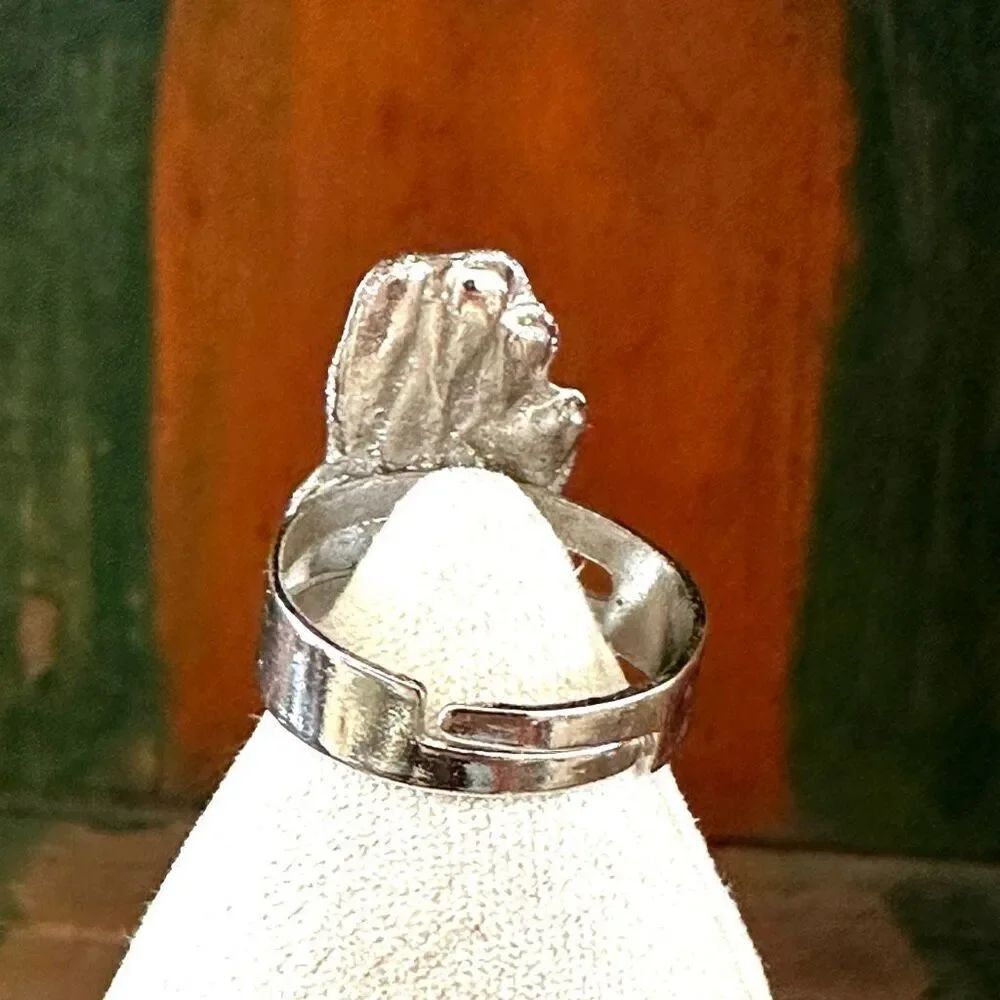 Gothic Skeleton Hand Adjustable Ring - Picture 6 of 9